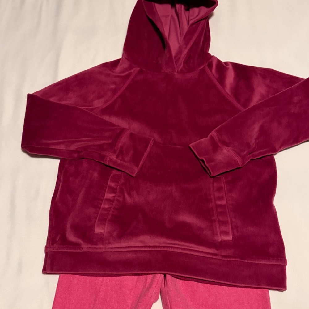 Girl’s 32 Degrees Heat Hoodie with pants - Picture 2 of 8